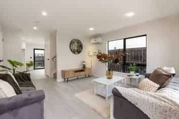 35D Hamilton Road, Papatoetoe