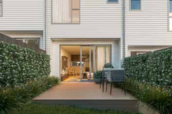 30 Seon Place, BIRKDALE