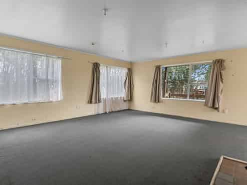 53 Kawaha Point Road, Rotorua