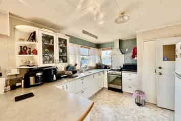 3 Howard Road, Taradale
