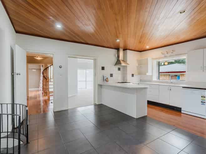 123 Mahoe Street, Melville