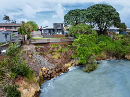 15 Torkar Road, Clarks Beach
