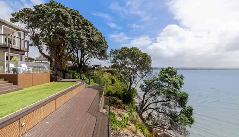 15 Torkar Road, Clarks Beach