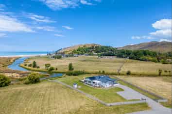 Lot 8 58 Punawaitai Road, Pourerere
