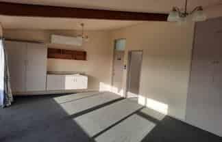 2/448 Dee Street, Gladstone