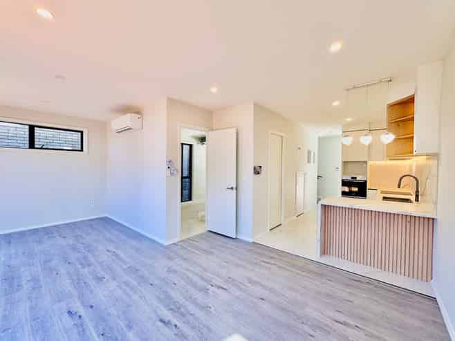 1C Galloway Crescent, Farm Cove