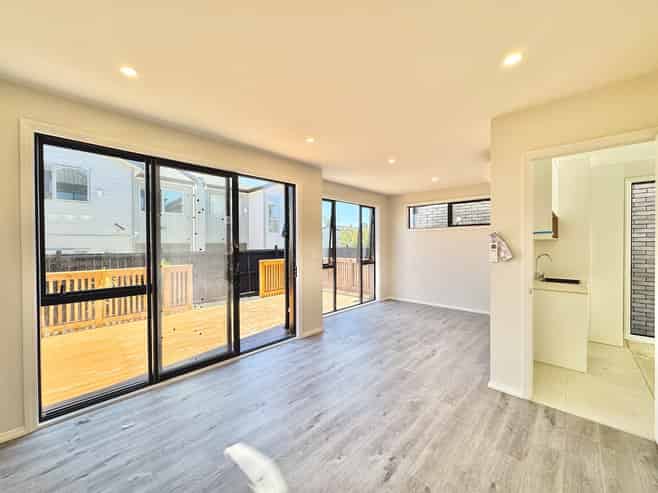 1C Galloway Crescent, Farm Cove