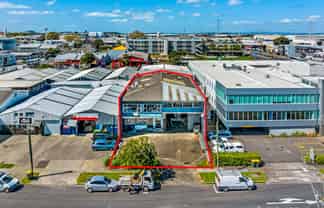 HUGE SCOPE IN ONEHUNGA
