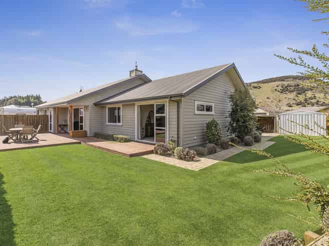 1 Moncrieff Place, Wanaka