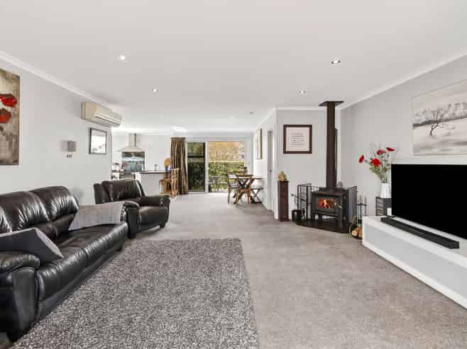 1 Moncrieff Place, Wanaka