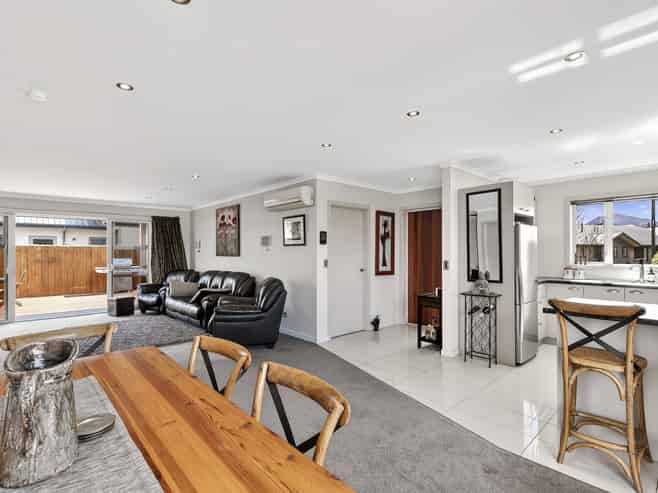 1 Moncrieff Place, Wanaka