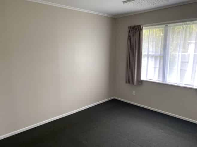 3/3a Camp Street, Trentham