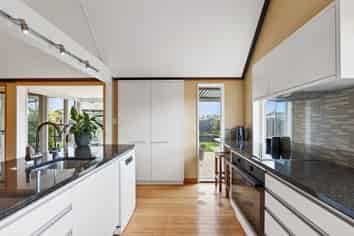 28 Miller Avenue, Allenton