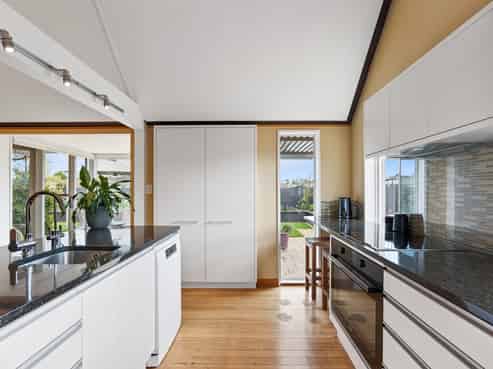 28 Miller Avenue, Allenton