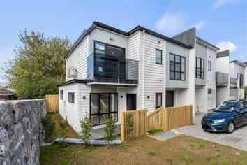 34E Ennismore Road, Mount Albert