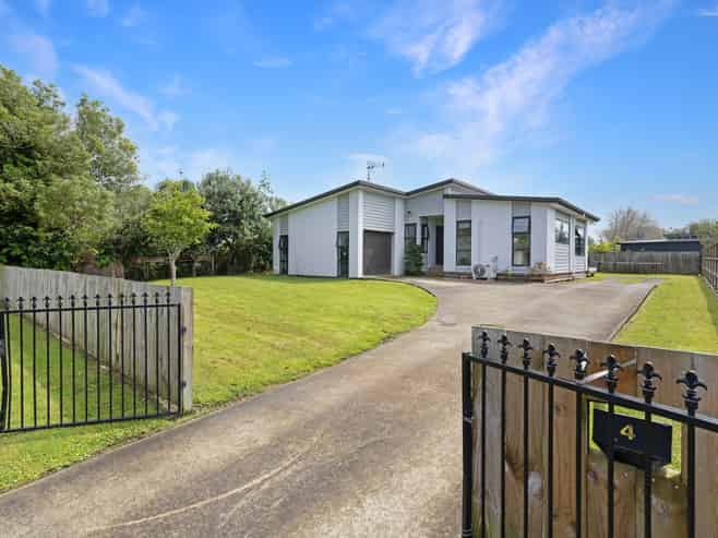 4 Brownlie Crescent, Huntly