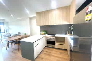 64 Parkwood Avenue, Westgate