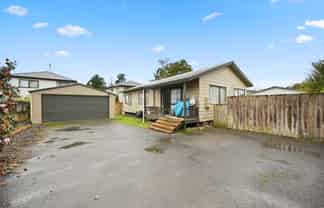 45A Pine Avenue, Bader