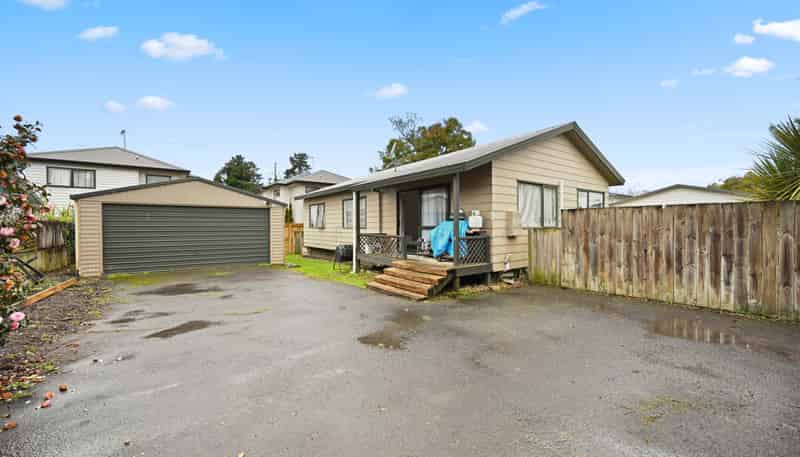 45A Pine Avenue, Bader