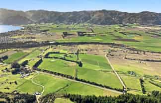  Te Awa Road, Hawea Flat