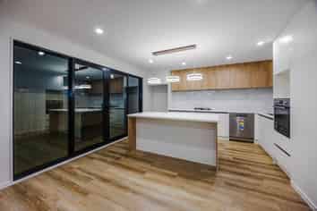 19E Sturdee Road, Manurewa