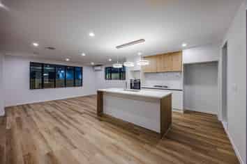 19D Sturdee Road, Manurewa