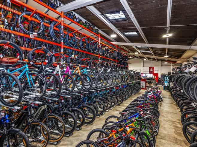 Red hot retail investment