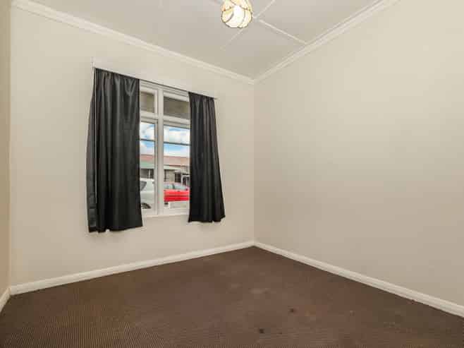 17 Hall Street, South Dunedin
