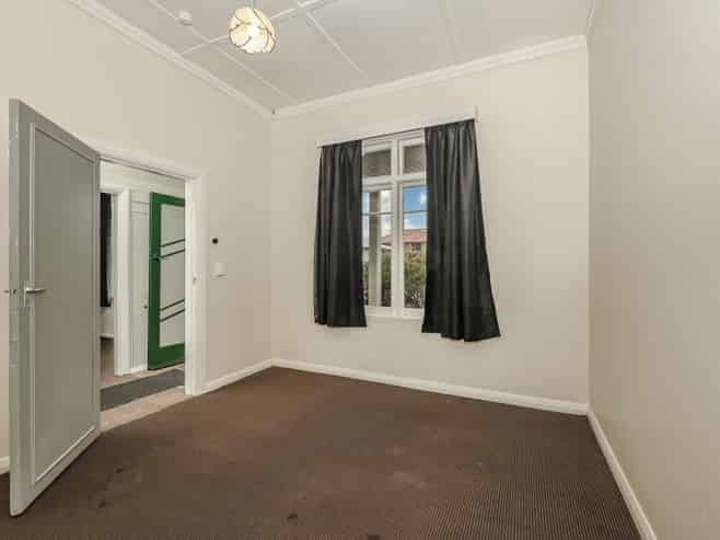 17 Hall Street, South Dunedin