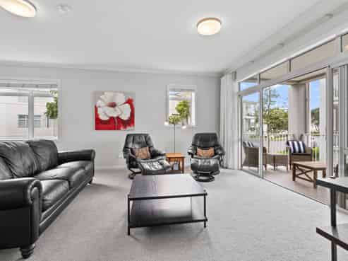 63 Parkside Drive, Orewa