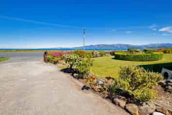 41 South Bay Parade, Kaikoura