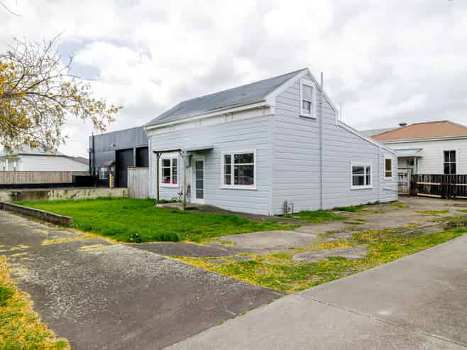 19 Lombard Street, Palmerston North