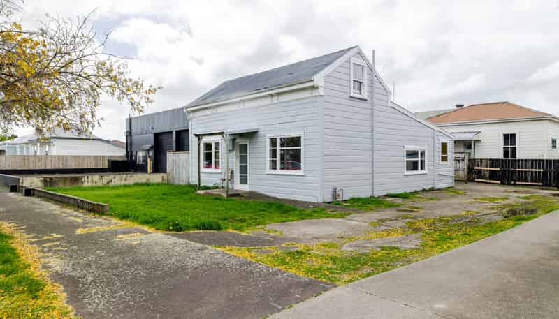 19 Lombard Street, Palmerston North