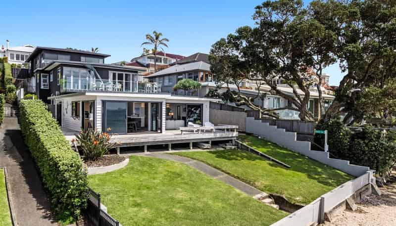  1/11 William Street, Takapuna