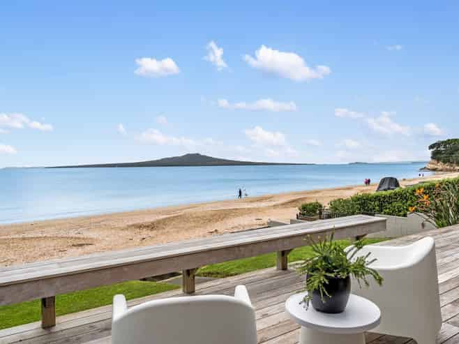 1/11 William Street, Takapuna