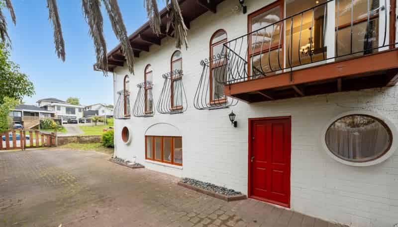 304 Triangle Road, Massey
