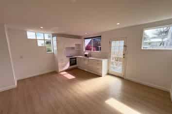 5/28 Saxon Street, Waterview