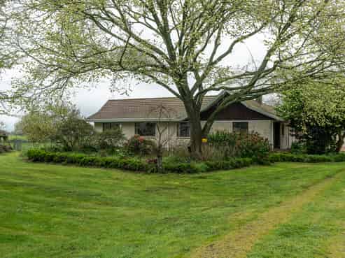 618 Holland Road, Eureka