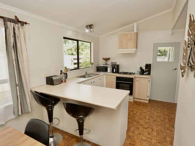 62 Acacia Street, Kelvin Grove