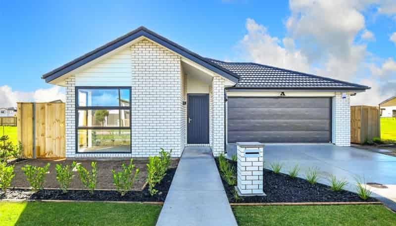 32 Korowhiti Road, Clarks Beach