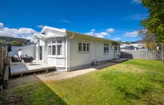 2/1 Wainui Street, The Wood