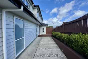 152 Hill Road, The Gardens