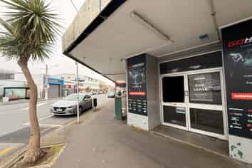 Short Lease in Newtown Anyone ??
