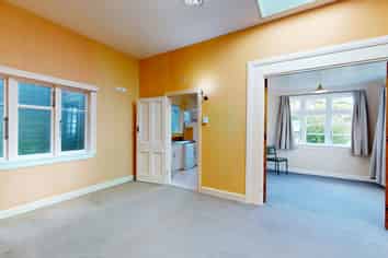 90 Kelburn Parade, Kelburn