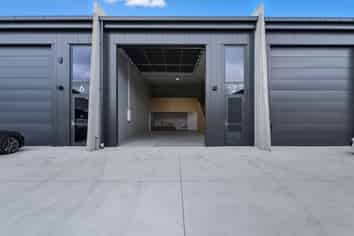 Quality unit must be sold!