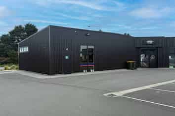 Versatile Space with Profile - 171sqm 