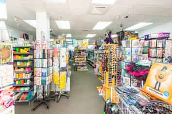 High Profile Retail Corner