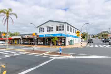 Rare Mairangi Bay Retail