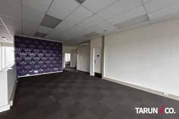 Functional, Affordable Office + Parking - Huapai