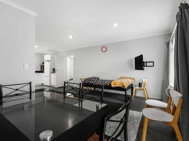6/17 Wellington Street, Hamilton East